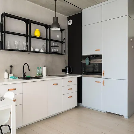 Lotnisko Chopina Stylish By Bookinghost