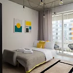 Apartamento Lotnisko Chopina Stylish By Bookinghost